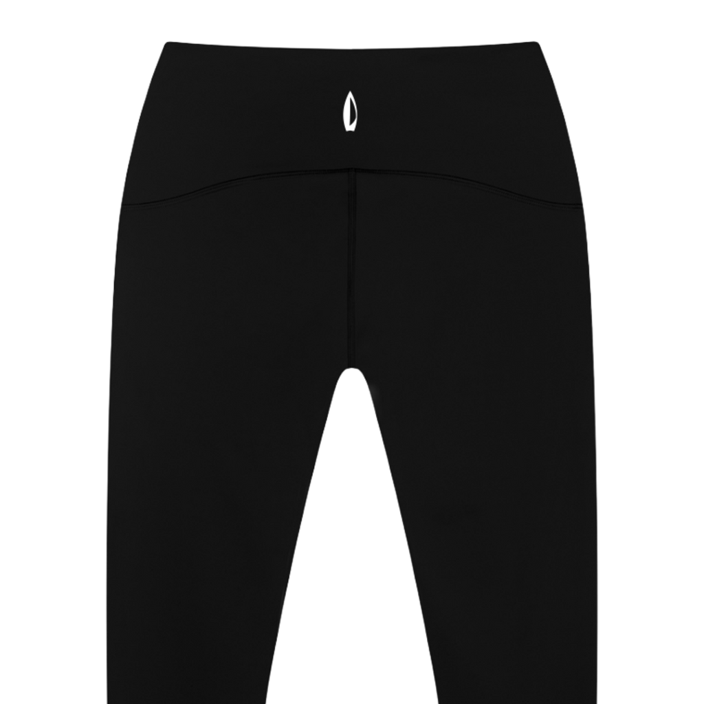 Close up of the high waisted yoga leggings fabric and waistband.